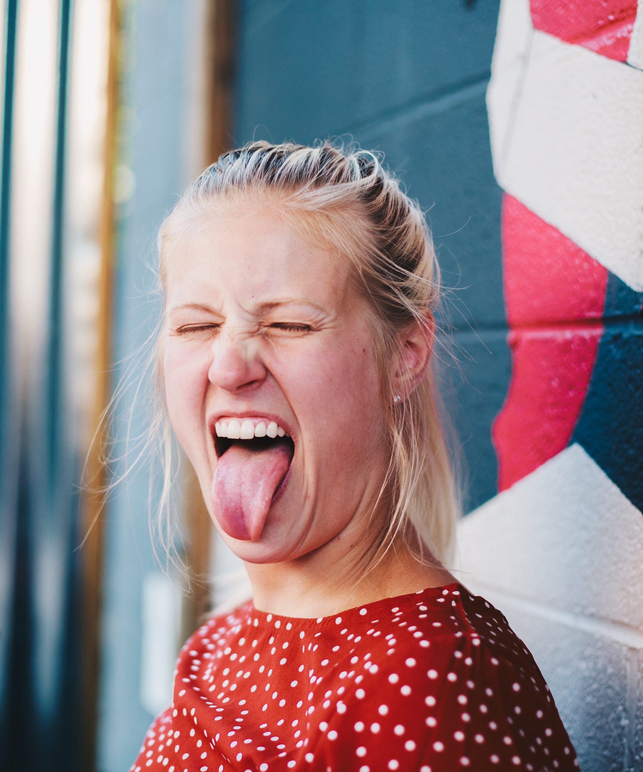 Een tongschraper: wat is het en wat zijn de voordelen?